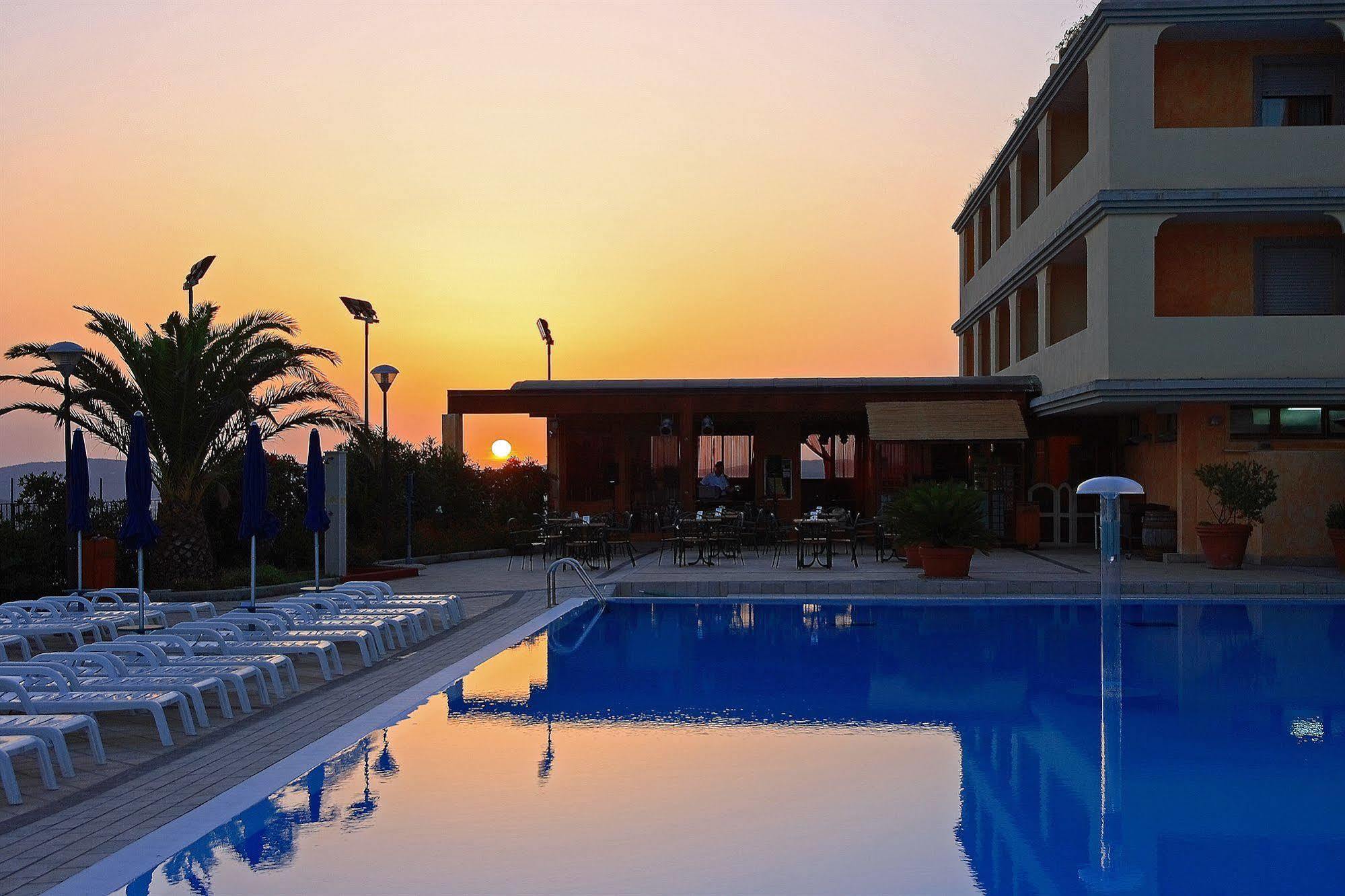 Borgo Saraceno Hotel-Residence Santa Teresa Gallura Zewnętrze zdjęcie