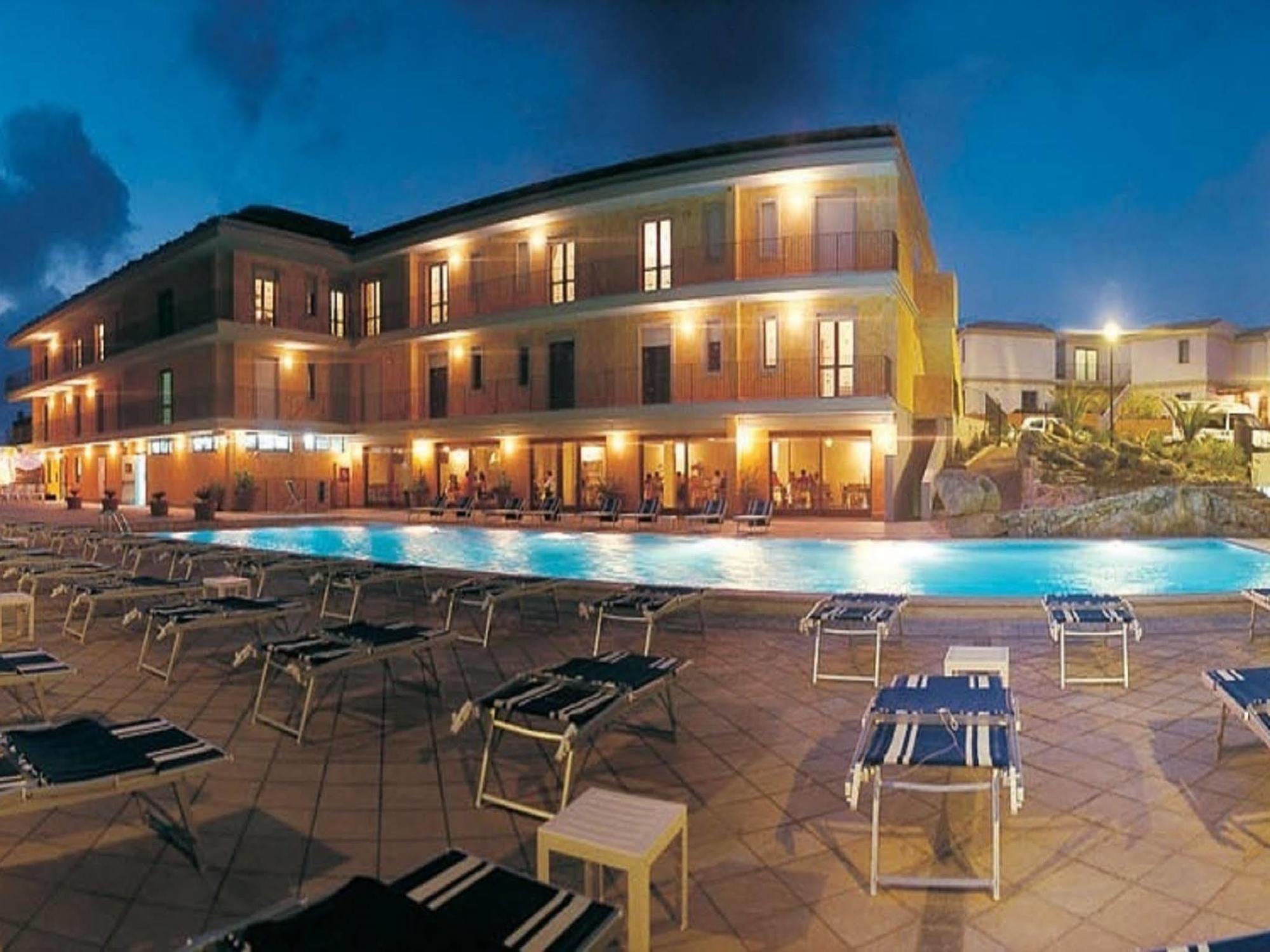 Borgo Saraceno Hotel-Residence Santa Teresa Gallura Zewnętrze zdjęcie
